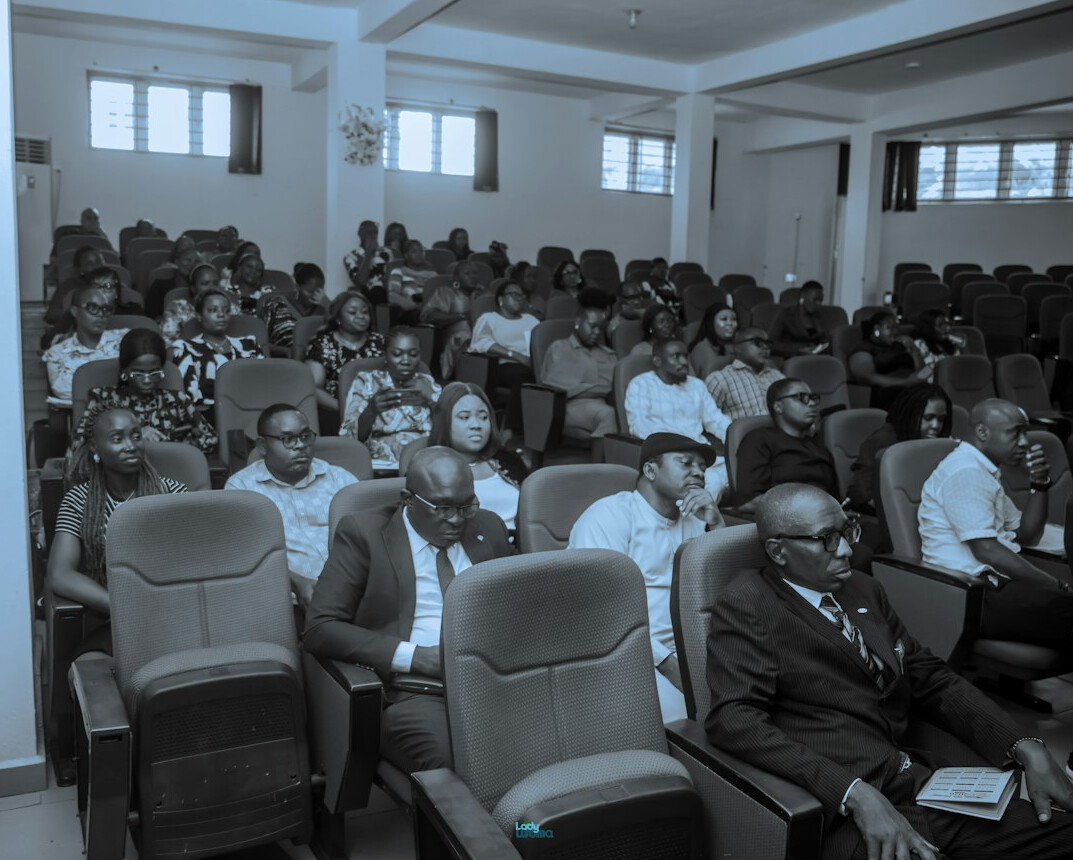 business leaders in seminar